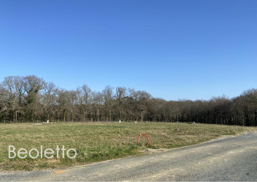 Lots 16 à 18. Terrains à vendre à Bouliac. Grande constructibilité et petit prix