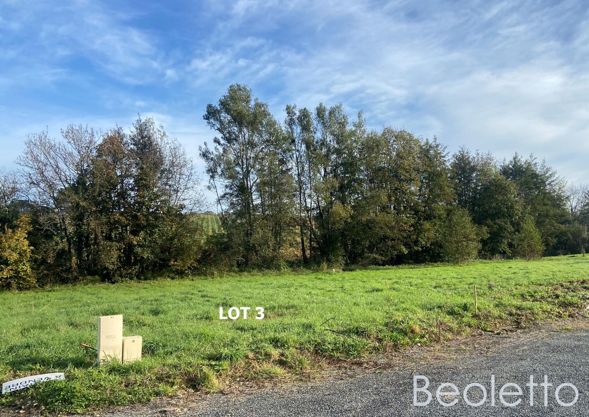 Hameau du Verger lot 3, terrain à bâtir, grand terrain pas cher, terrain plat à vendre, saint andré de cubzac, terrain en lotissement, terrain viabilisé, petit lotissement, terrain à vendre autour de moi