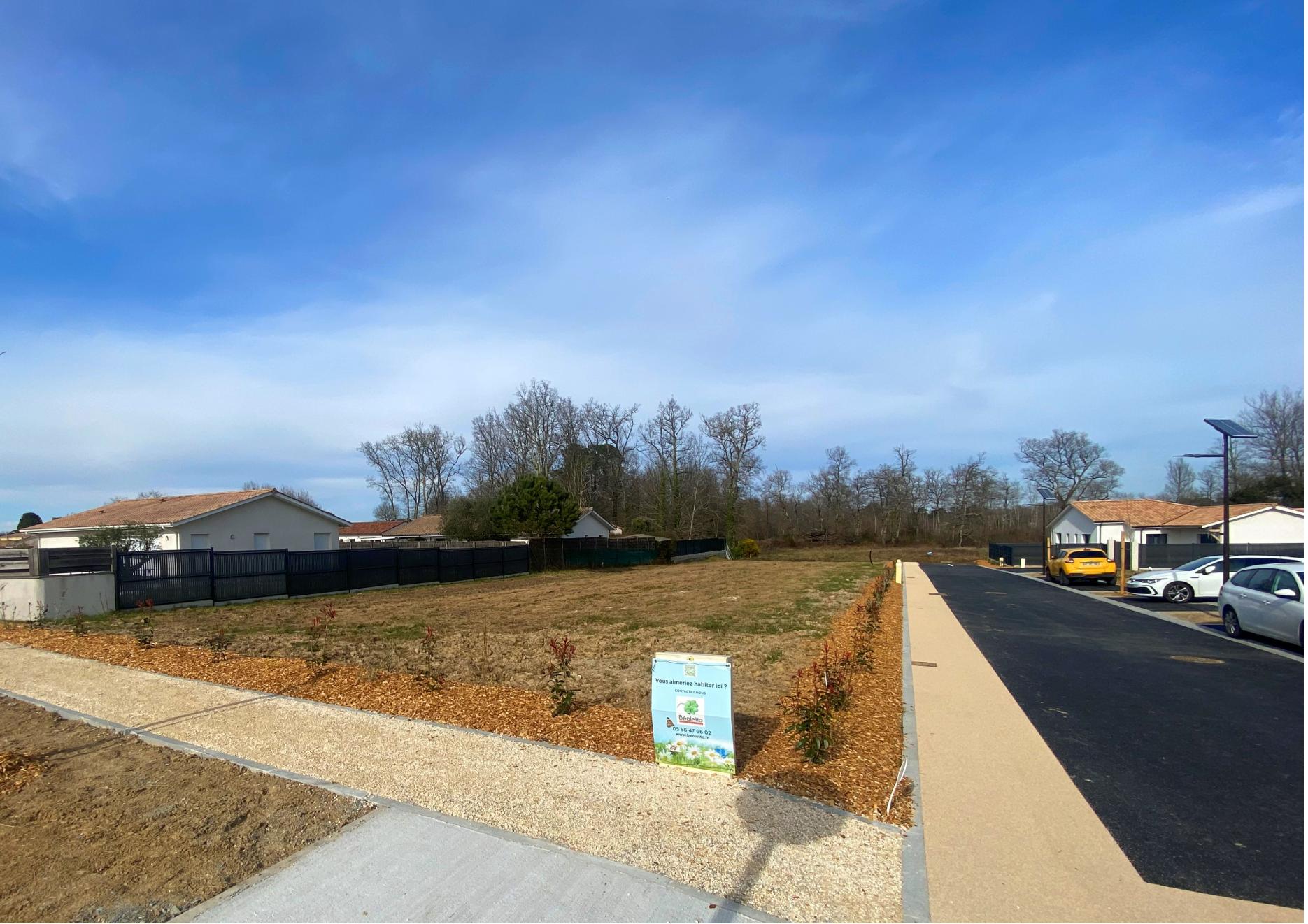 Terrains plats à vendre Madirac proche Creon. Lotissement CARPE DIEM route de Haux